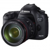 Фотоаппарат Canon EOS 5D Mark III 24-105IS